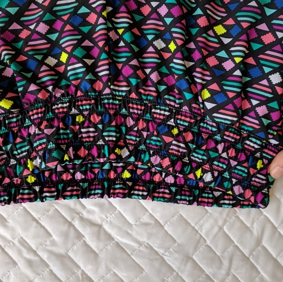 NWT Victoria Secret Knockout Geo Pixel Jogger Pant - Picture 8 of 8